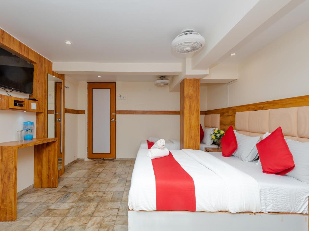 Hotel Kgn Near Cst Railway Station Mumbai And Haj House Mumbai Near Crawford Market Bombaj Zewnętrze zdjęcie